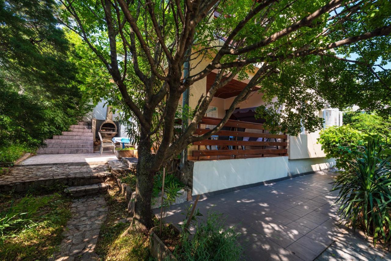 Vacation House Anna Карлобаг Екстер'єр фото